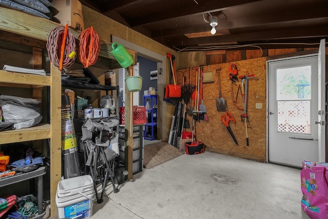 883 Mcnaughten Rd, Columbus, OH 43213 - view of storage area