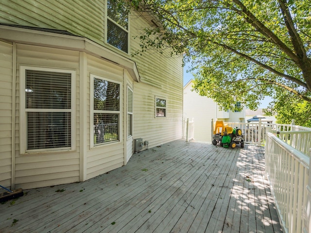 263 Timber Hearth Ct, Newark, OH 43055 - view of wooden terrace