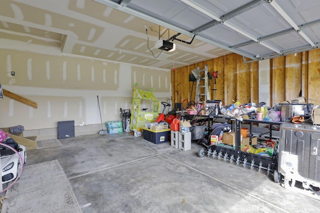 226 Purple Finch Loop, Pataskala, OH 43062 - garage featuring a garage door opener