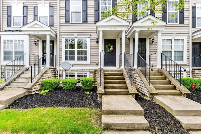 5290 Berthold Pass Dr, Dublin, OH 43016 - view of doorway to property