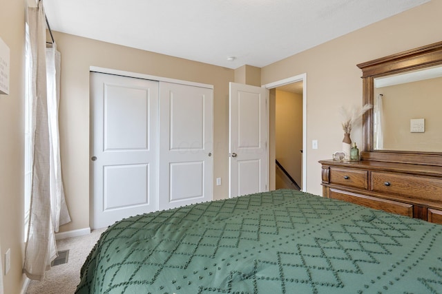 5290 Berthold Pass Dr, Dublin, OH 43016 - bedroom with carpet, a closet, and baseboards