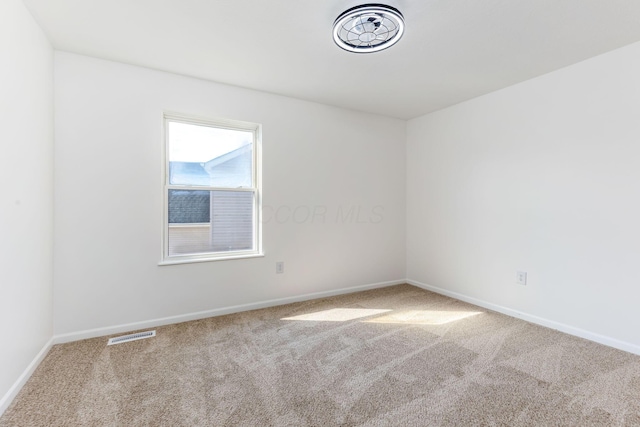 6641 Steen St, Canal Winchester, OH 43110 - unfurnished room featuring carpet