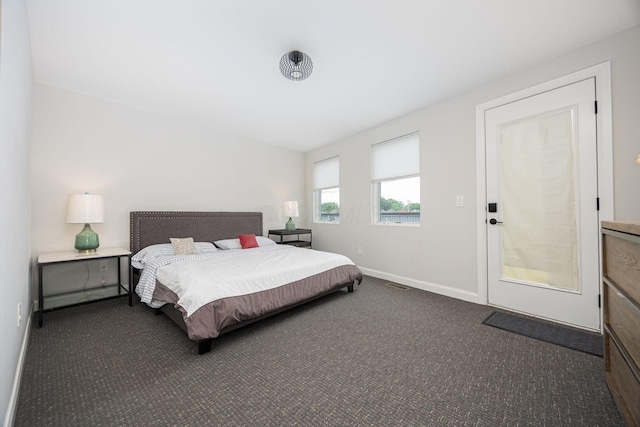 199 E 5th Ave, Columbus, OH 43201 - carpeted bedroom with baseboards