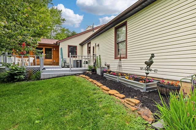 3753 Homer Rd NW, Utica, OH 43080 - view of grassy yard