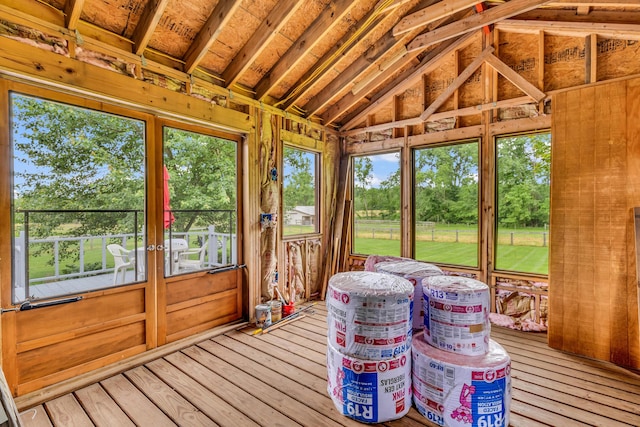 3753 Homer Rd NW, Utica, OH 43080 - sunroom with vaulted ceiling