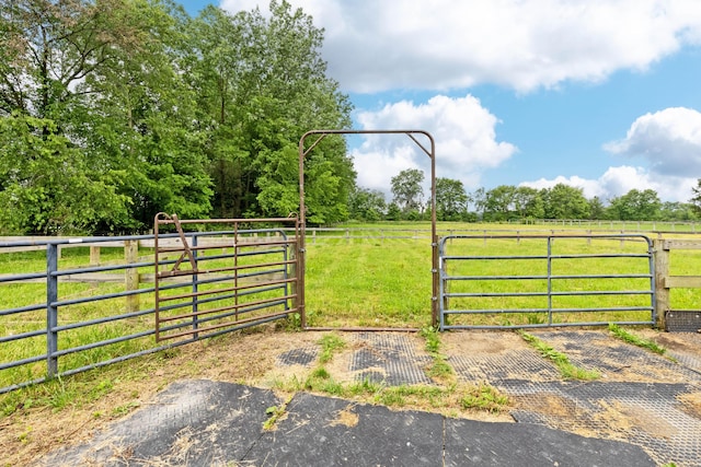 3753 Homer Rd NW, Utica, OH 43080 - gate featuring a rural view