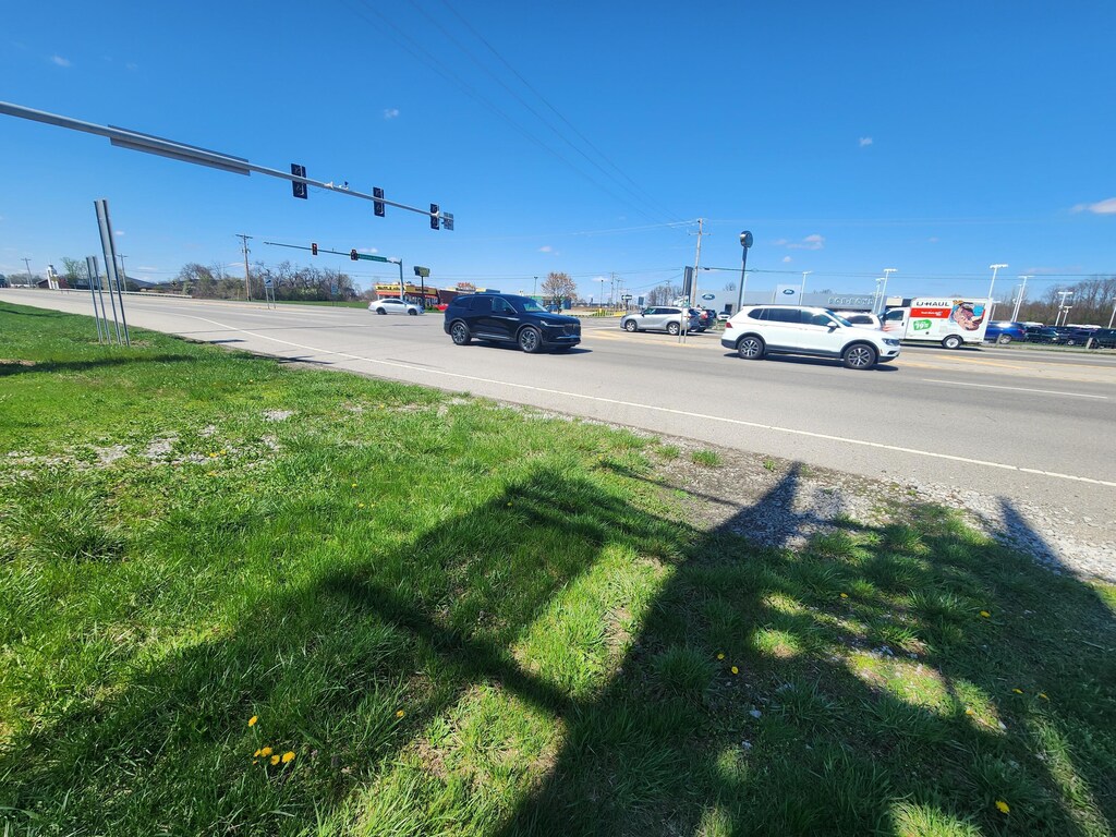 2495 Columbus Lancaster Rd NW, Lancaster, OH 43130