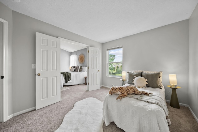 1779 Westwood Dr, Lewis Center, OH 43035 - bedroom featuring carpet floors and baseboards