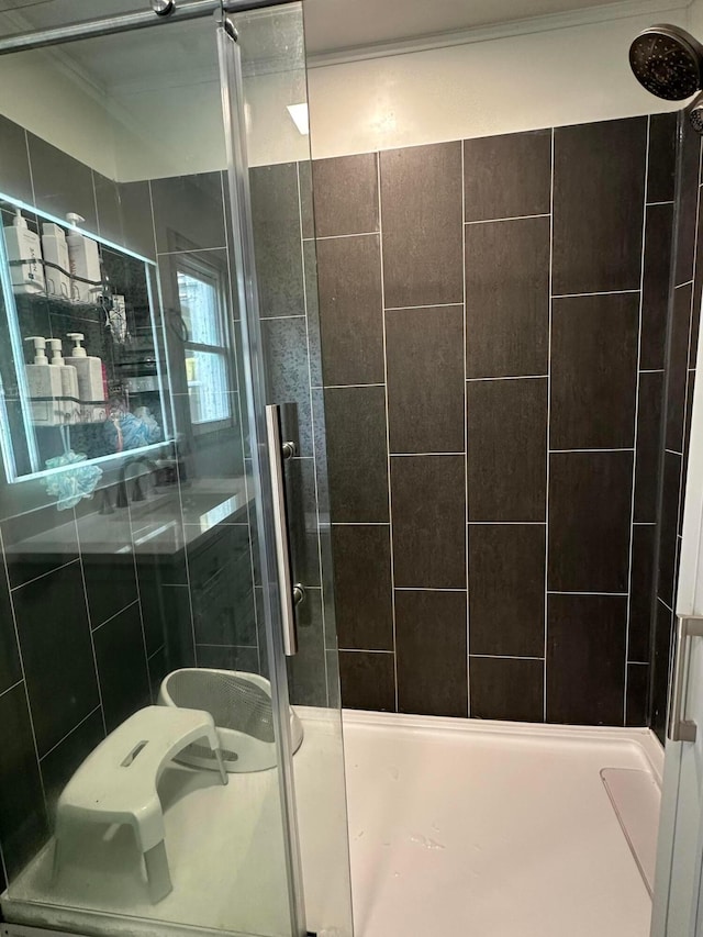 4902 Columbus Sandusky Rd N, Marion, OH 43302 - full bath with a shower stall and crown molding