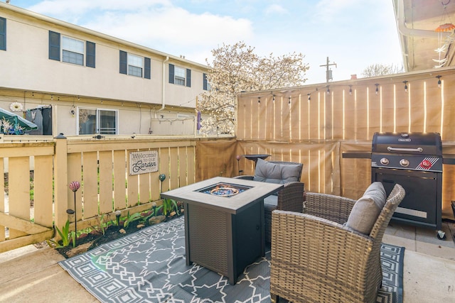 2560 Scioto View Ln, Columbus, OH 43221 - view of patio / terrace with area for grilling and an outdoor fire pit