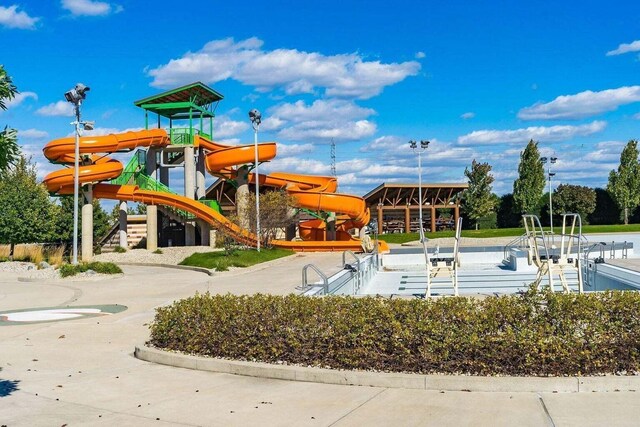 7915 Fargo Ln, Delaware, OH 43015 - community playground with boat lift and a dock