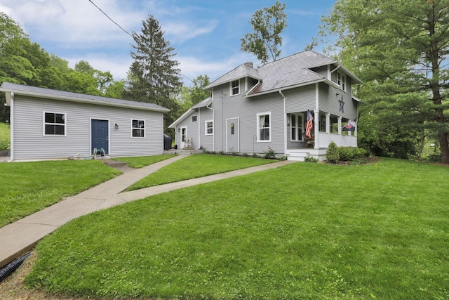 1350 Lancaster Kirkersville Rd NW, Lancaster, OH 43130 - view of front facade featuring a front yard