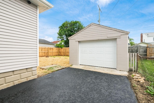 675 S Hague Ave, Columbus, OH 43204