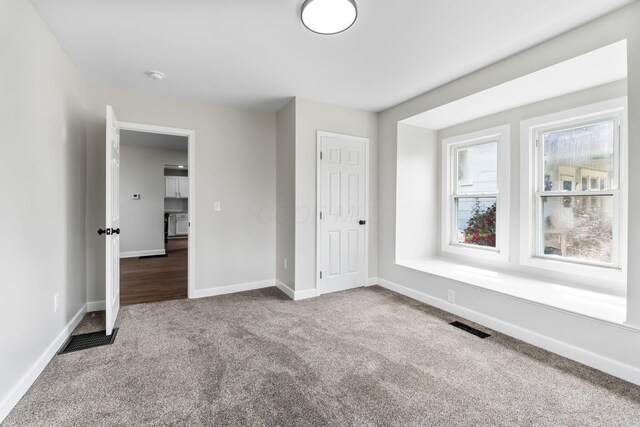 1805 Meriline Ave, Obetz, OH 43207 - unfurnished bedroom featuring carpet and baseboards