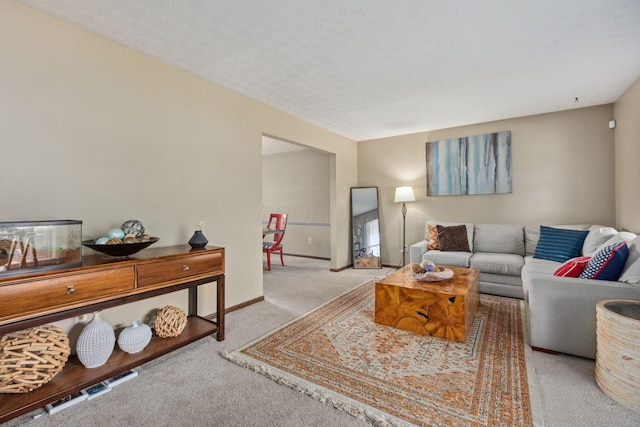 6897 Roundelay Rd N, Reynoldsburg, OH 43068 - living room featuring carpet floors and baseboards