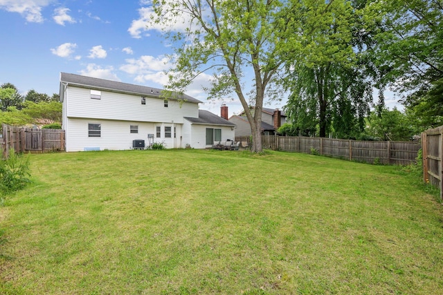 6897 Roundelay Rd N, Reynoldsburg, OH 43068 - view of yard with cooling unit