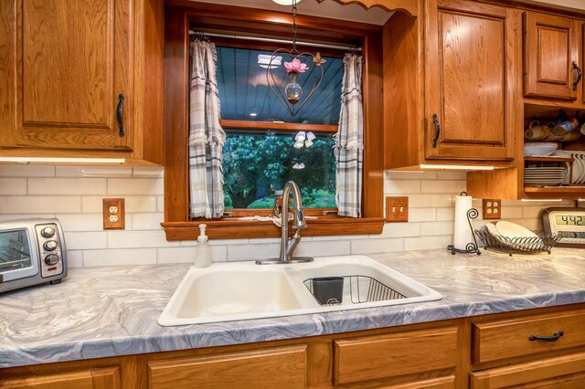 596 Stump Hollow Rd SE, Lancaster, OH 43130