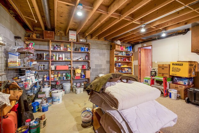 596 Stump Hollow Rd SE, Lancaster, OH 43130
