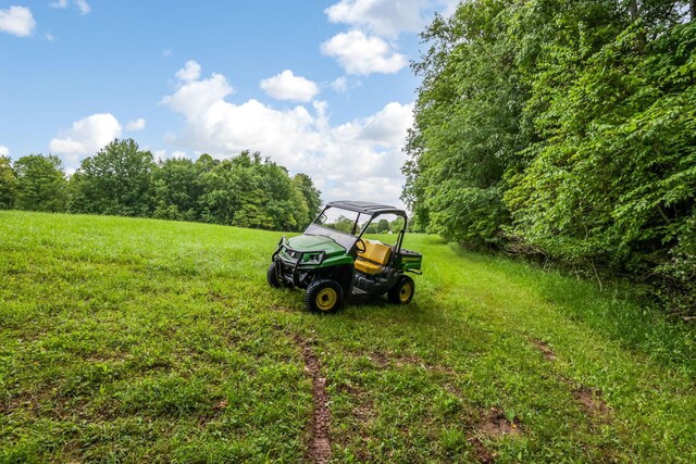596 Stump Hollow Rd SE, Lancaster, OH 43130