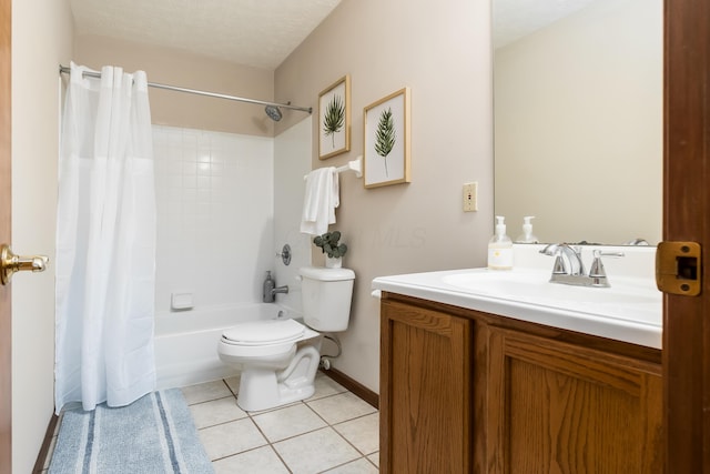 5839 Castleknock Rd, Dublin, OH 43016 - full bathroom featuring shower / bath combo with shower curtain, vanity, toilet, tile patterned floors, and baseboards