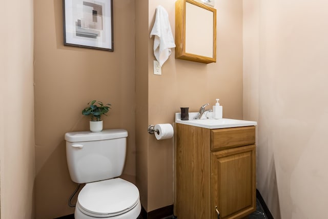 5839 Castleknock Rd, Dublin, OH 43016 - half bathroom featuring toilet and vanity