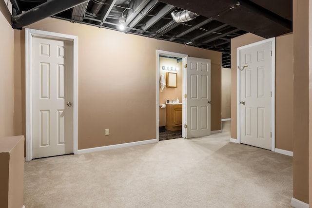 5839 Castleknock Rd, Dublin, OH 43016 - unfurnished bedroom with carpet flooring, ensuite bath, and baseboards