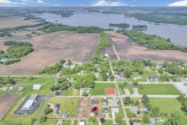 13081 Dogwood Rd NE, Thornville, OH 43076 - aerial view of property and surrounding area with a large body of water and rural landscape