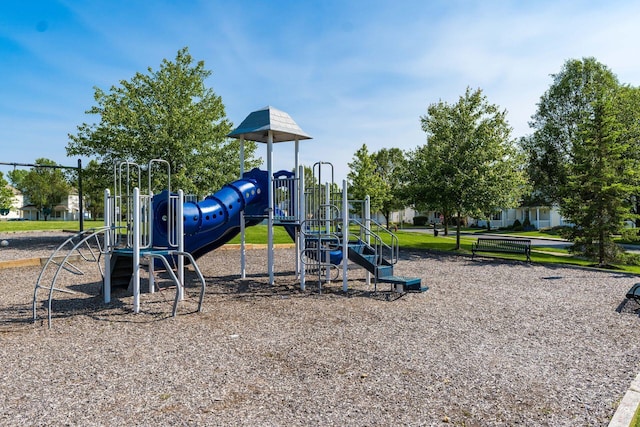7765 Lantana Ave Unit 164, Blacklick, OH 43004 - view of communal playground