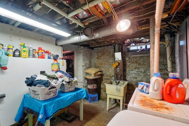 1875 King Ave, Columbus, OH 43212 - view of unfinished below grade area