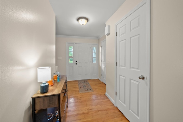 13682 Cobblestone Ln, Pickerington, OH 43147 - foyer with light wood-type flooring, crown molding, and baseboards