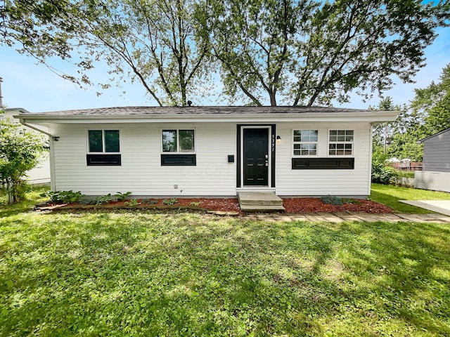 5391 Newport Rd, Columbus, OH 43232 - photo 1