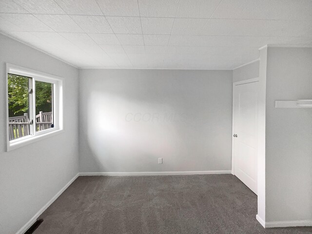 5391 Newport Rd, Columbus, OH 43232 - photo 5