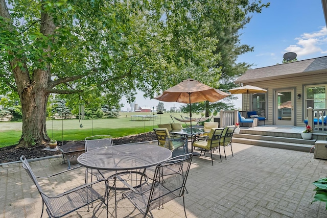 3902 Maple Grove Rd, Marion, OH 43302 - view of patio featuring outdoor dining area and a deck
