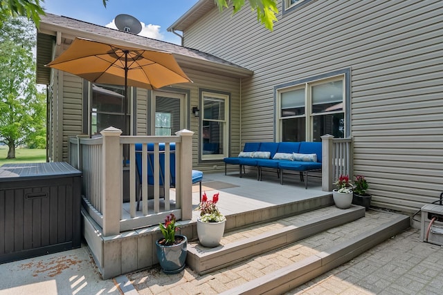 3902 Maple Grove Rd, Marion, OH 43302 - deck with outdoor lounge area