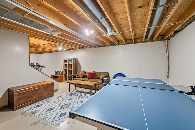 3902 Maple Grove Rd, Marion, OH 43302 - playroom featuring concrete flooring