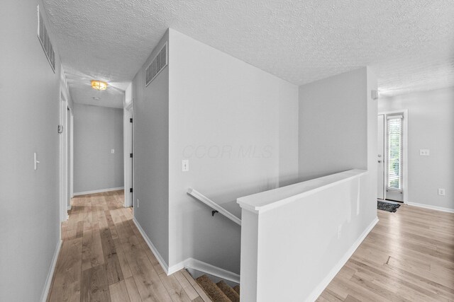 4435 Gaffney Ct, Columbus, OH 43228 - photo 15