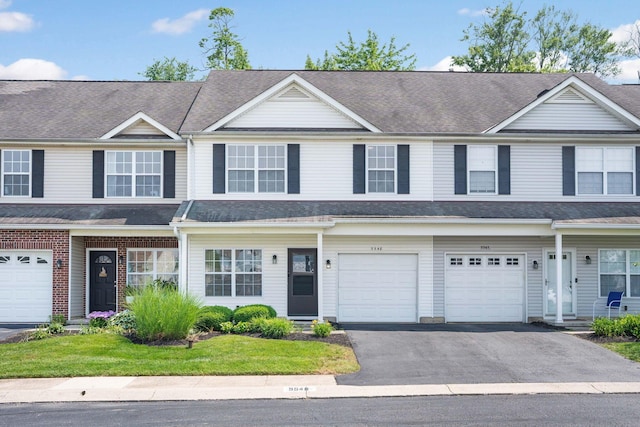 5548 Brassie Cir Unit 703, Westerville, OH 43081 - multi unit property featuring driveway and a garage