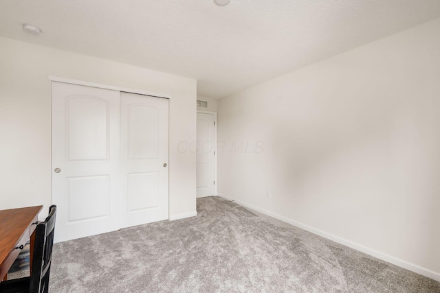 99 Hutchison St, South Bloomfield, OH 43103 - unfurnished bedroom featuring carpet flooring and a closet