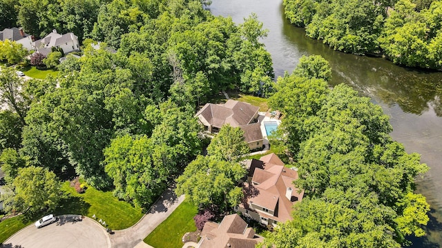 5633 Travis Pointe Ct, Westerville, OH 43082 - aerial view of residential area featuring a large body of water