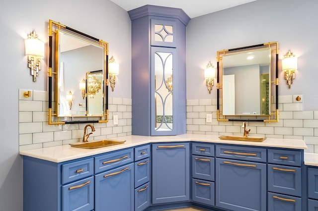 5633 Travis Pointe Ct, Westerville, OH 43082 - full bath featuring double vanity and decorative backsplash