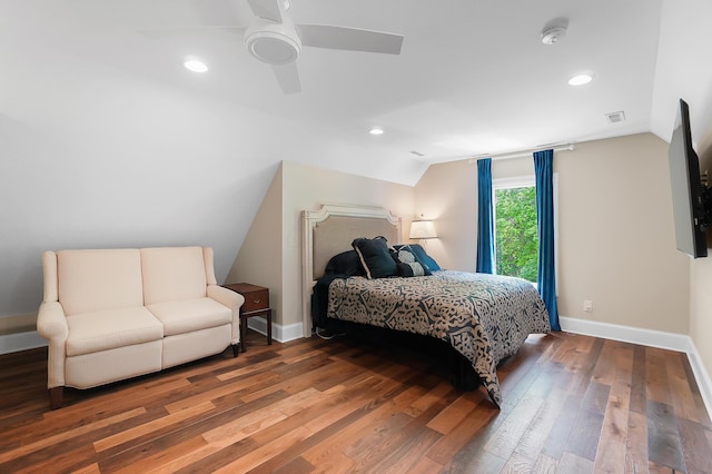 5633 Travis Pointe Ct, Westerville, OH 43082 - bedroom featuring lofted ceiling, wood finished floors, baseboards, recessed lighting, and ceiling fan