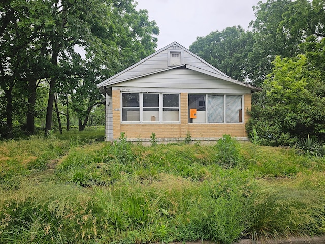 2886 E 6th Ave, Columbus, OH 43219 - view of front of home featuring brick siding