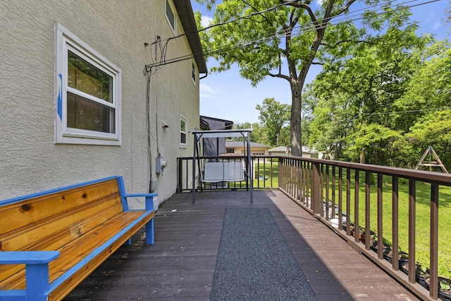 5280 Elmhurst Ave, Columbus, OH 43231 - deck featuring a lawn