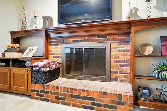 2517 Slateshire Dr, Dublin, OH 43016 - detailed view of a brick fireplace