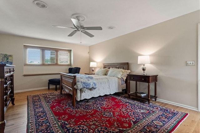 4606 Gershwin Ct, Grove City, OH 43123 - bedroom featuring light wood-style flooring, baseboards, and a ceiling fan