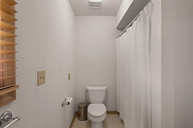 4606 Gershwin Ct, Grove City, OH 43123 - bathroom with toilet and baseboards