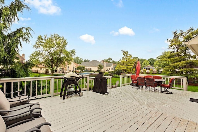 4606 Gershwin Ct, Grove City, OH 43123 - deck with outdoor dining space and a residential view