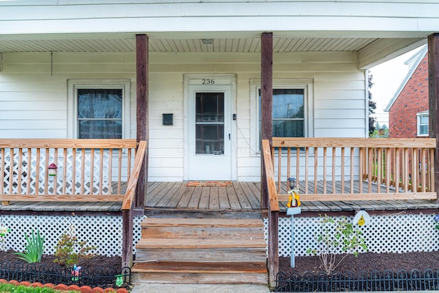 236 Ruth Ave, Mansfield, OH 44907 - entrance to property featuring covered porch