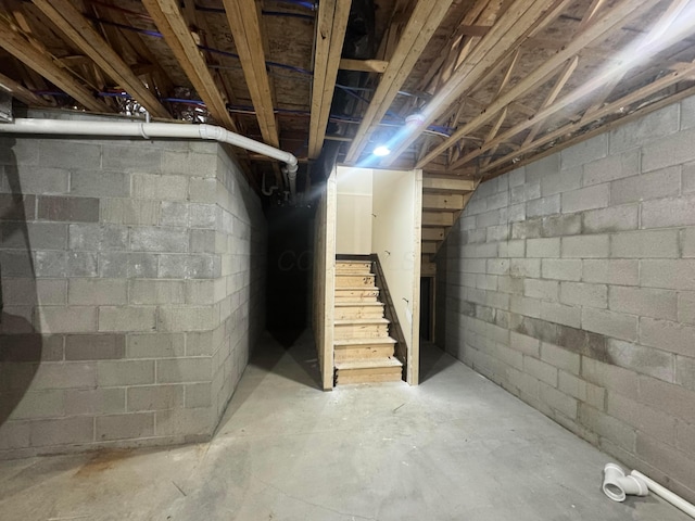 1624 Marlboro Ave, Obetz, OH 43207 - unfinished below grade area with stairway