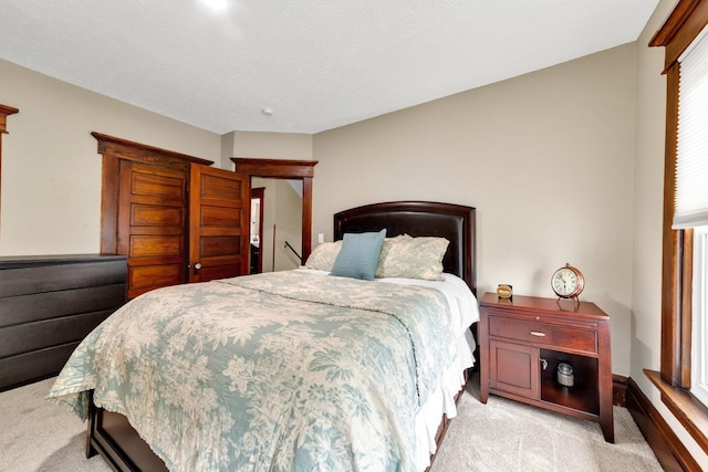 540 Linwood Ave, Columbus, OH 43205 - bedroom featuring light colored carpet
